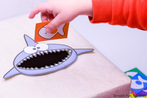Is your toddler or preschooler interested in learning his or her colors, numbers, letters, or sizes? This cute Feed the Shark Toddler and Preschool Bundle covers all of these learning objectives in a fun, hands-on way that little kids love! Includes labels for easy storage and task cards for suggested activities.