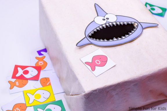 Is your toddler or preschooler interested in learning his or her colors, numbers, letters, or sizes? This cute Feed the Shark Toddler and Preschool Bundle covers all of these learning objectives in a fun, hands-on way that little kids love! Includes labels for easy storage and task cards for suggested activities.